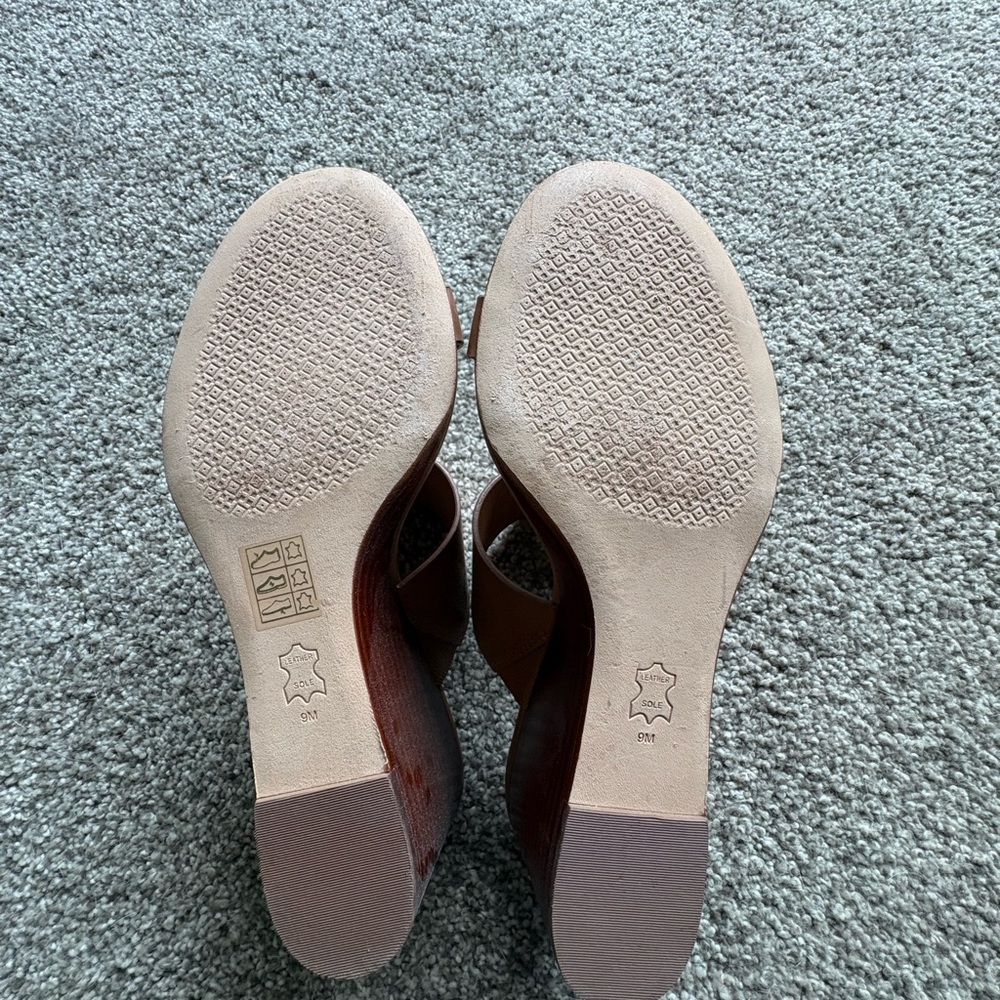 Tory Burch Tan Leather Logo Wedge Sandals - Picture 4 of 5